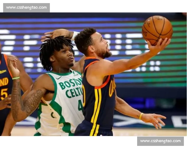 勇士与骑士G3激战前瞻分析 谁能在总决赛中占据先机